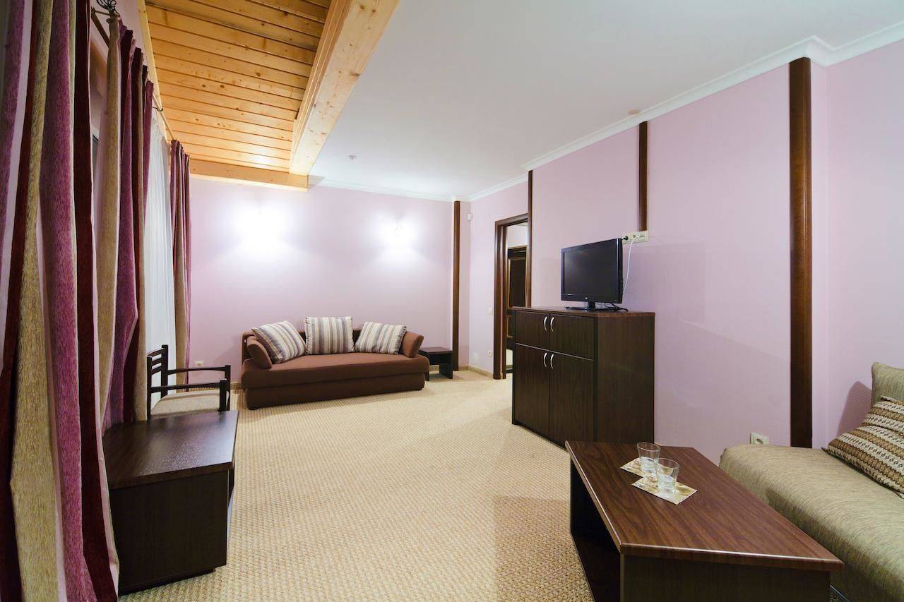 Фото Отели Welland Отель Яремче 41